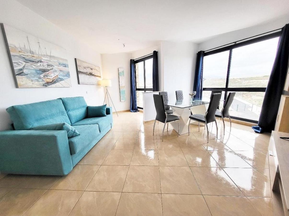 Ocean Blue, Next To The Ocean, Fast Wi-Fi Apartment Los Abrigos Exterior photo