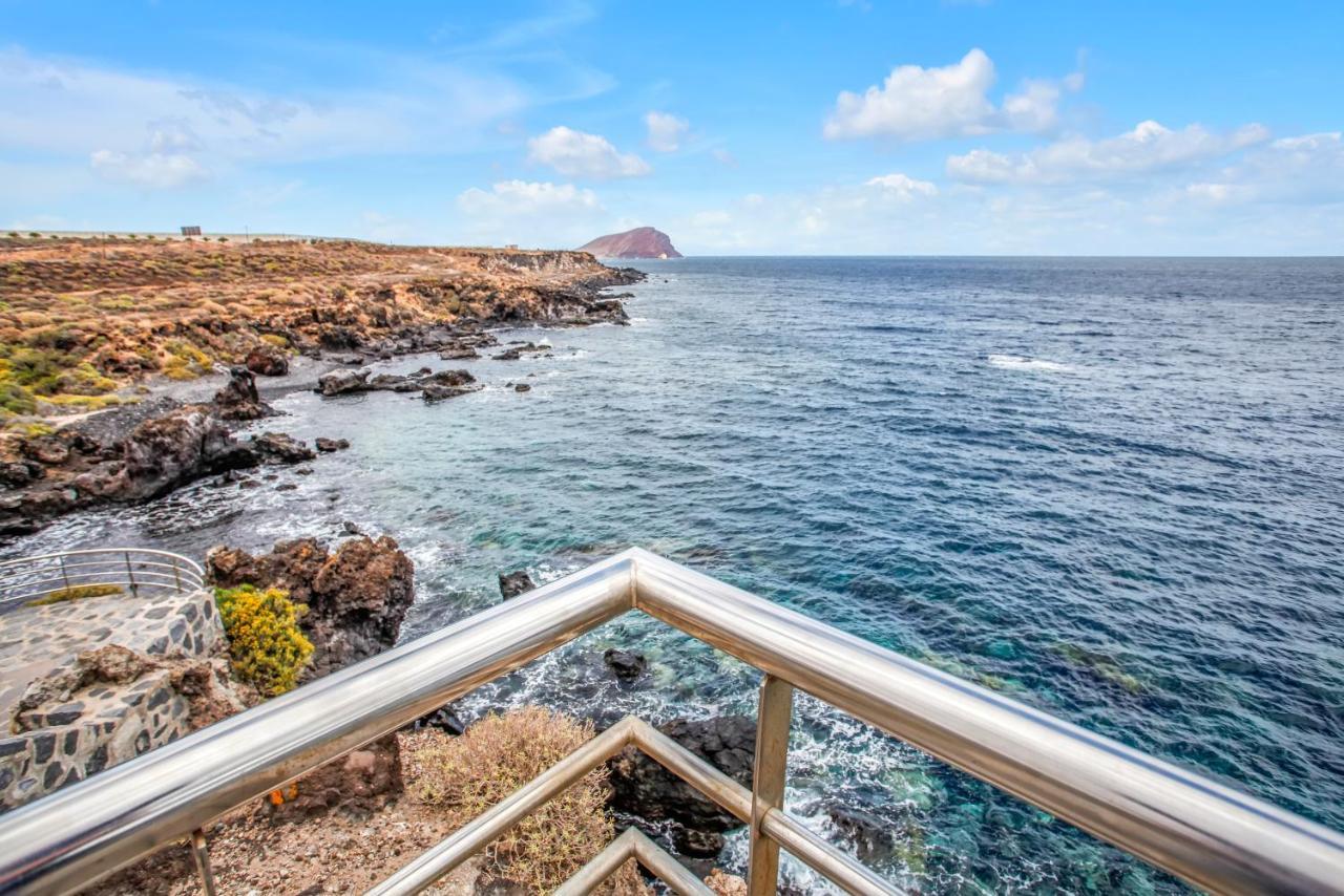 Ocean Blue, Next To The Ocean, Fast Wi-Fi Apartment Los Abrigos Exterior photo